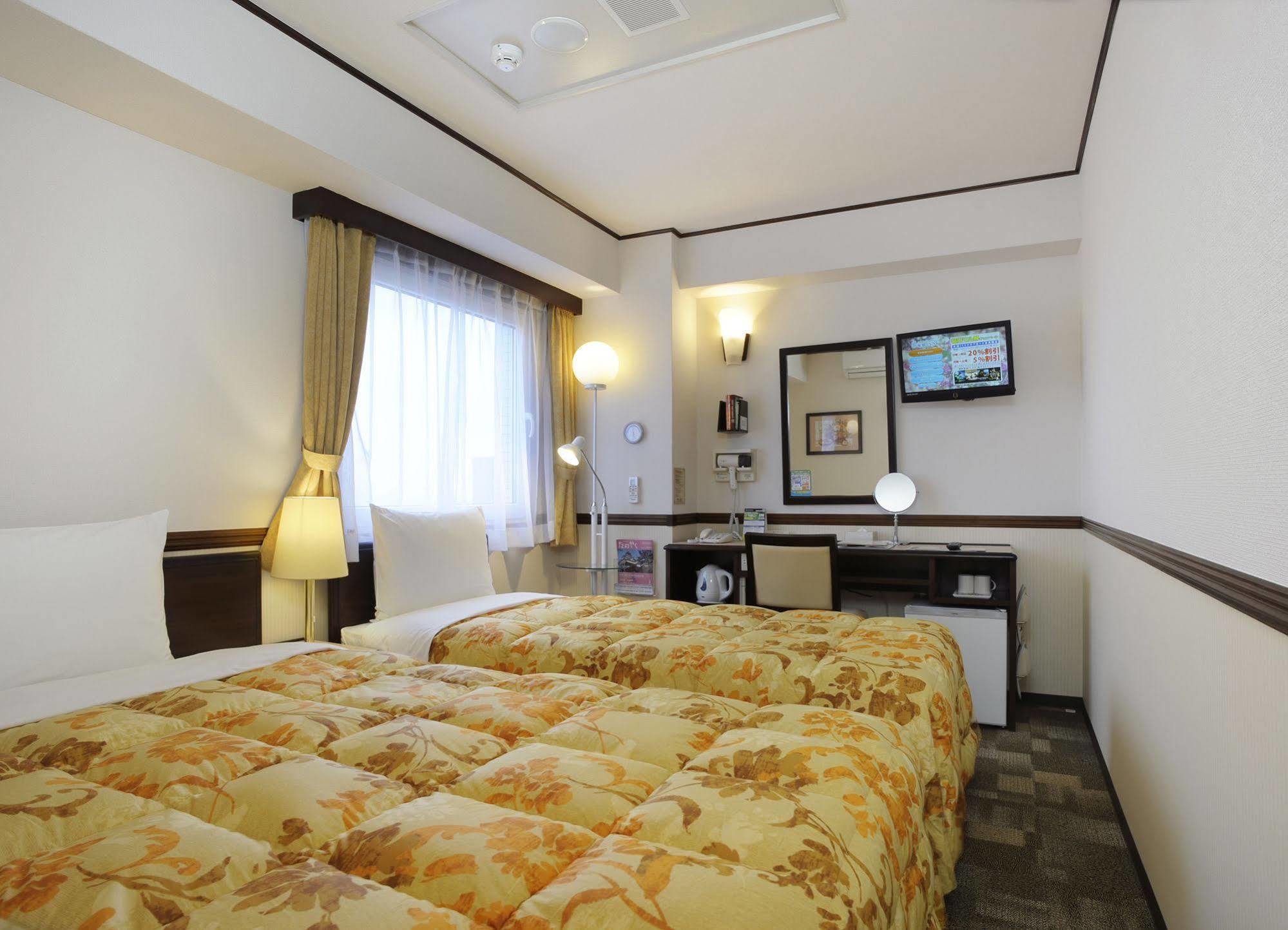 Toyoko Inn Osaka Namba Nishi Extérieur photo